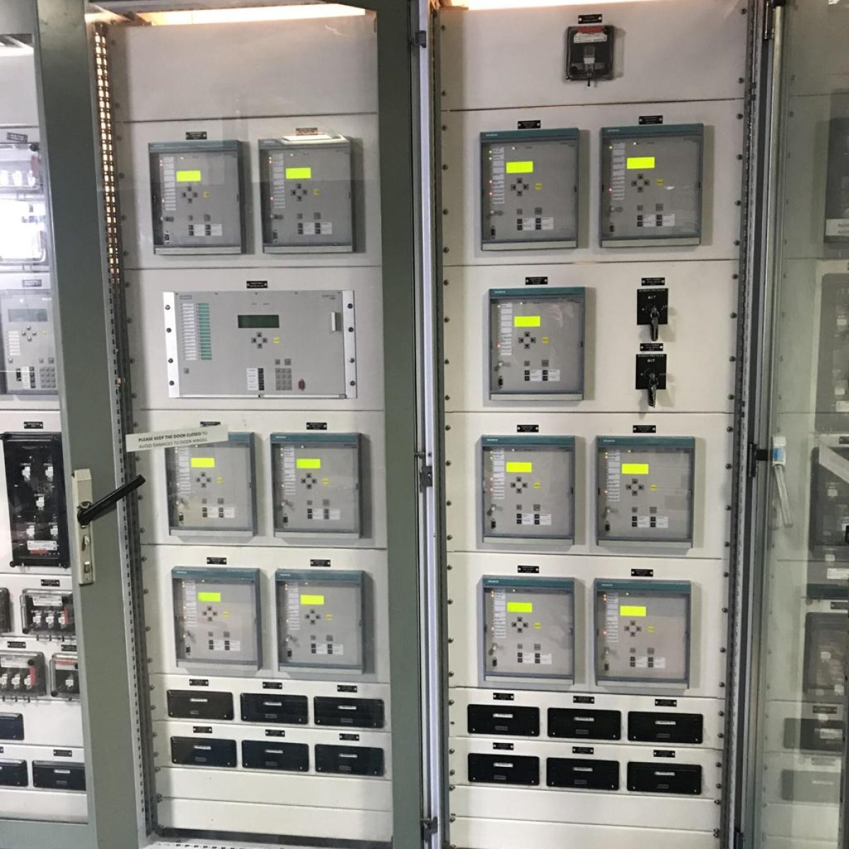 Protection & Metering Panel