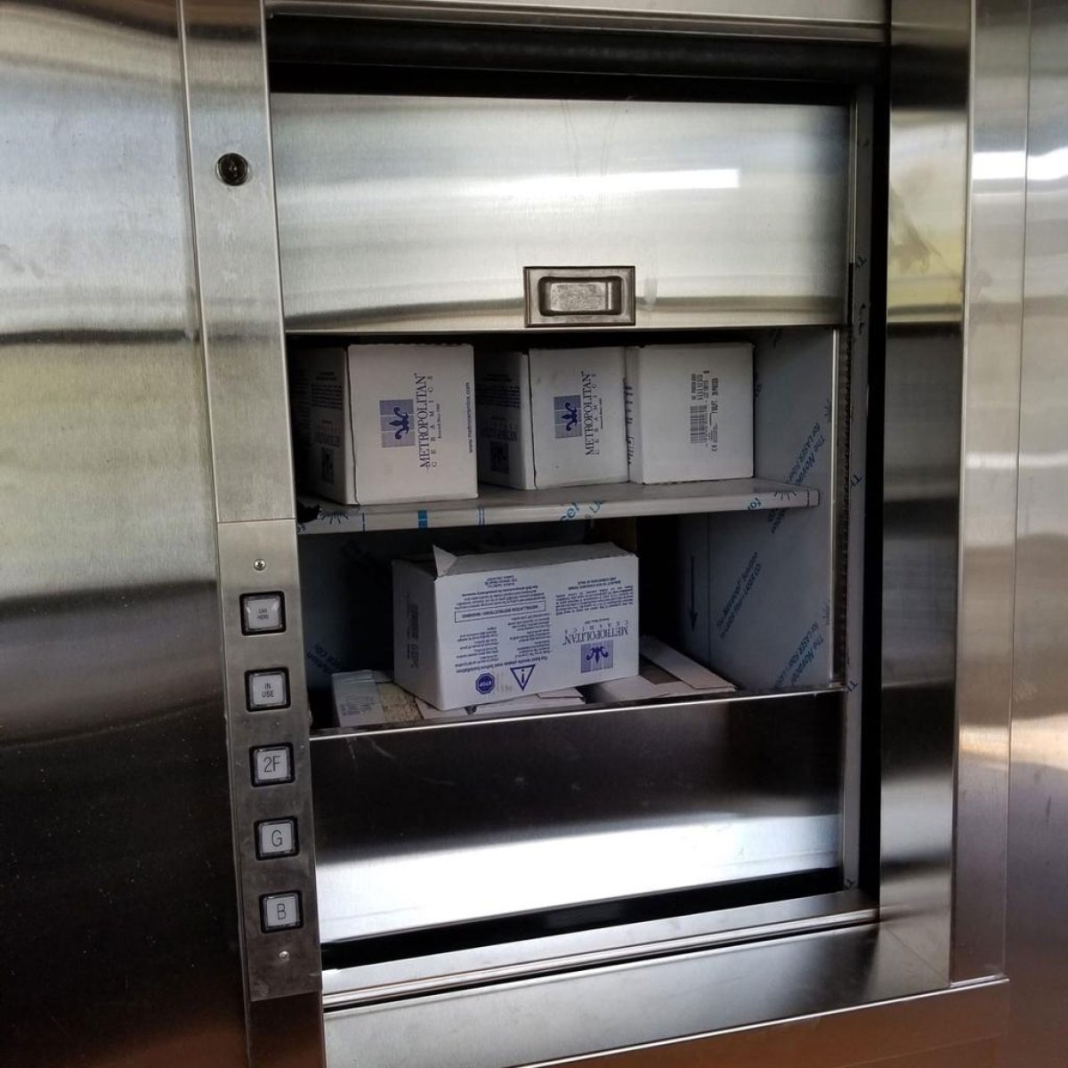 Commercial Office Dumbwaiter
